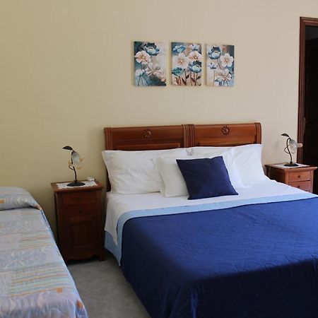 Raggio Di Sole Bed & Breakfast Macari Exteriör bild
