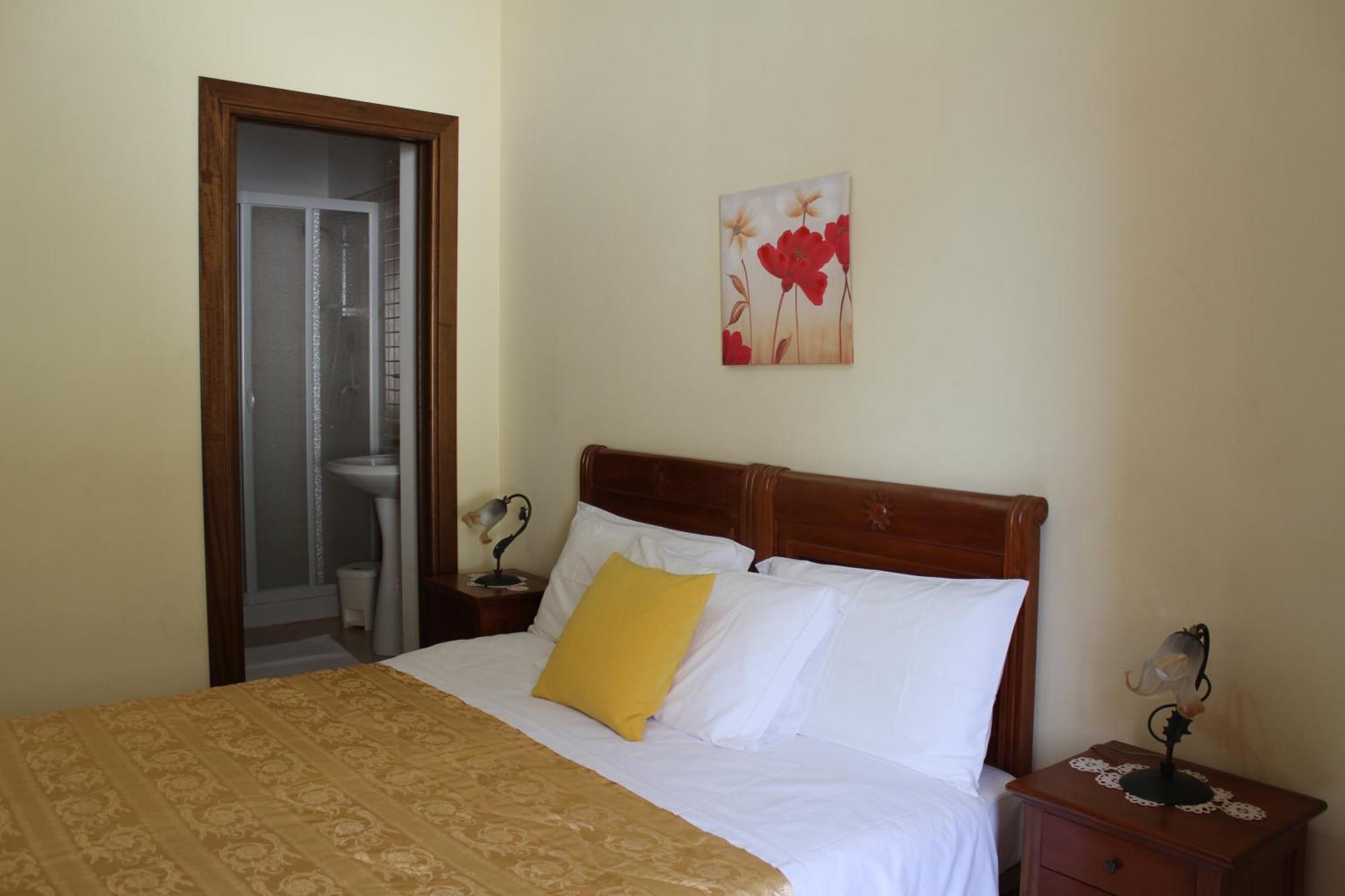 Raggio Di Sole Bed & Breakfast Macari Exteriör bild
